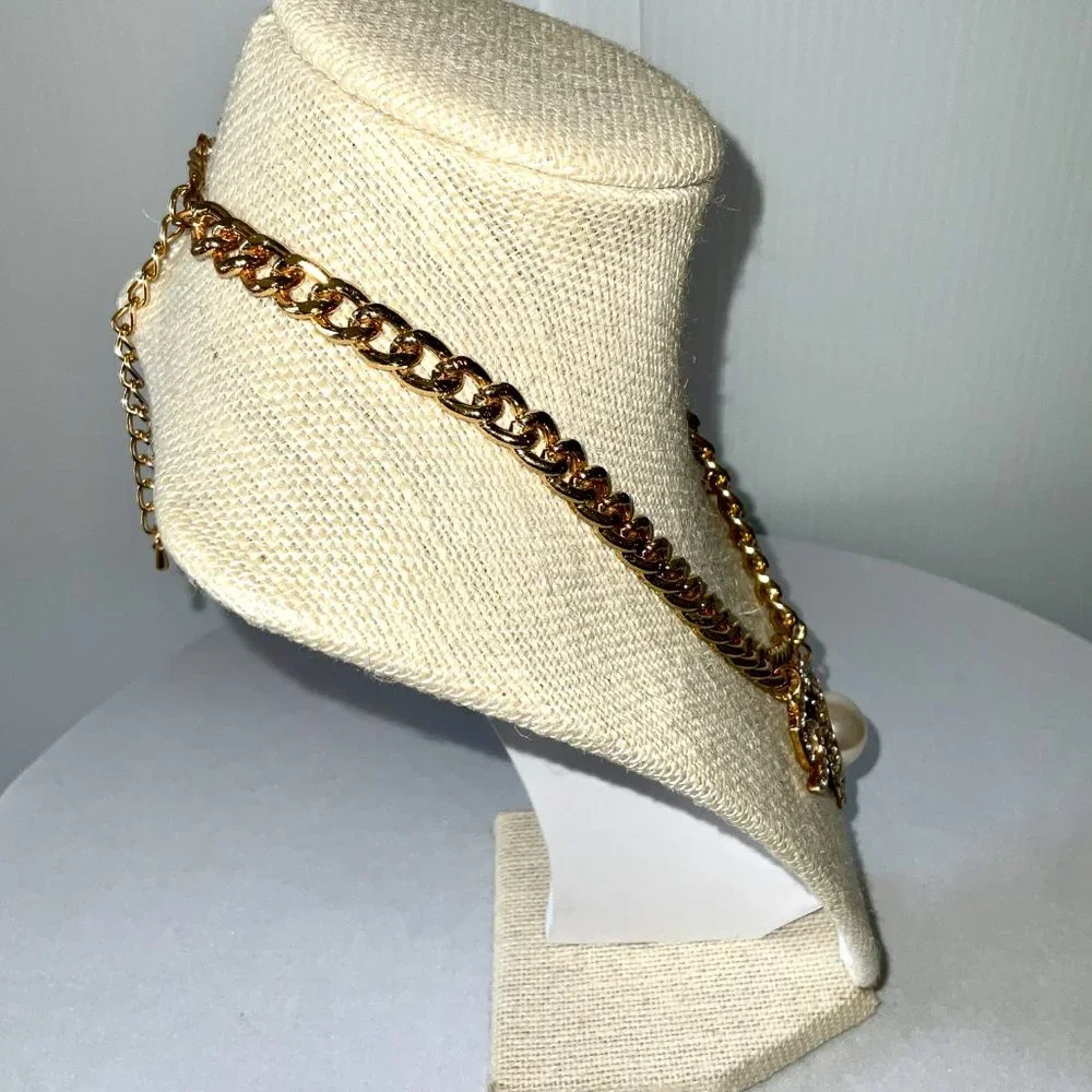 5th Element Necklace - Picture 6 of 6